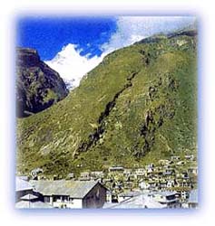 Badrinath town with Neelkantha in the background. Credit: Govt of India