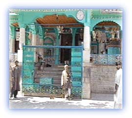 A mosque in the Kashmir Valley. Credit: Karamjeet Singh