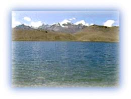 The lovely Chandratal Lake. Credit: Karamjeet Singh