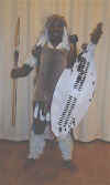 zulu traditional dress.jpg (23733 bytes)