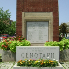 NiagaraOnLakeCenotaph2